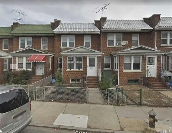 6123 Saunders Street, Rego Park, NY 11374