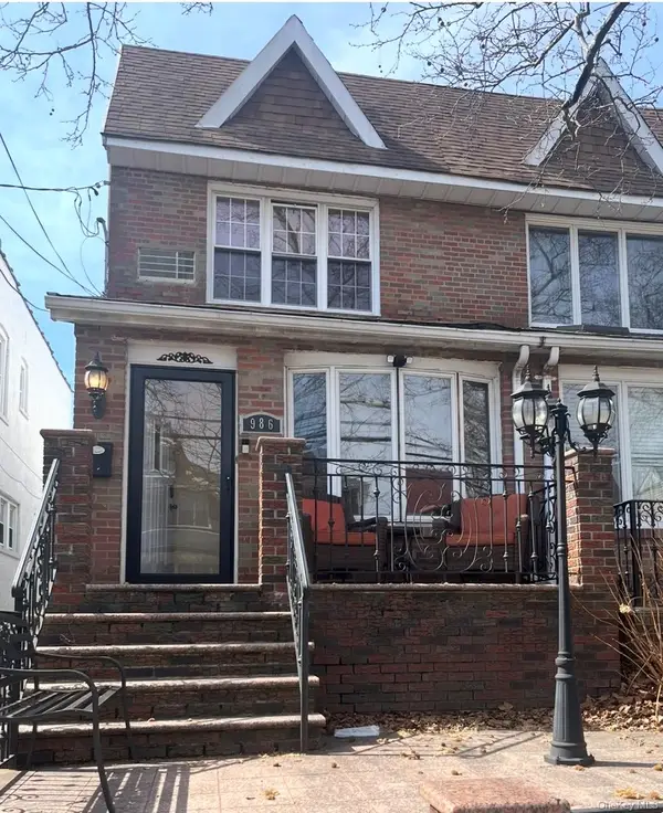 986 77th Street, Brooklyn, NY 11228
