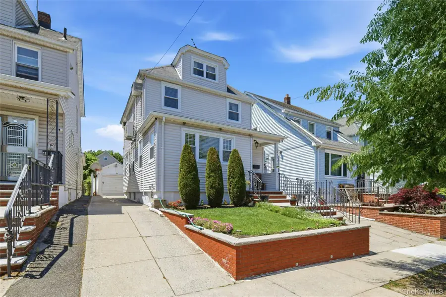 4838 207th Street, Oakland Gardens, NY 11364 - #2