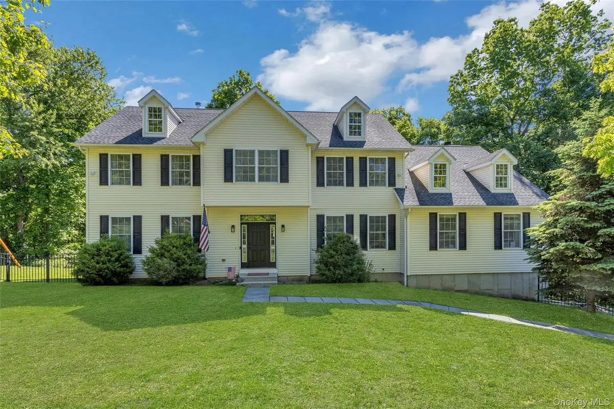 22 Theodore Trail, Carmel, NY 10512 - #1