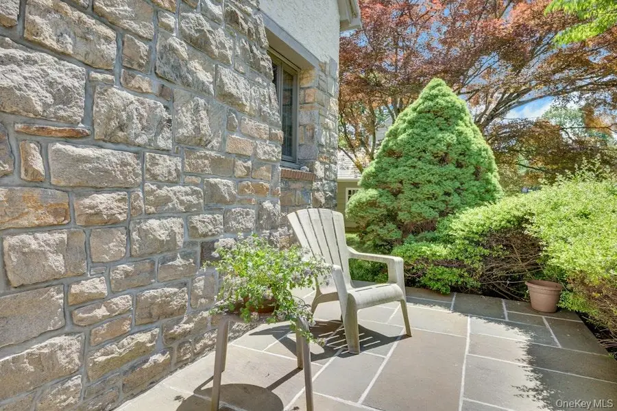 39 Dante Street, Larchmont, NY 10538 - #2