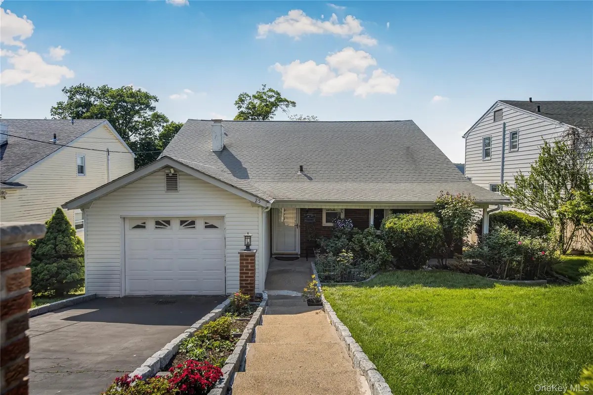 25 Jody Lane, Yonkers, NY 10701 - #1