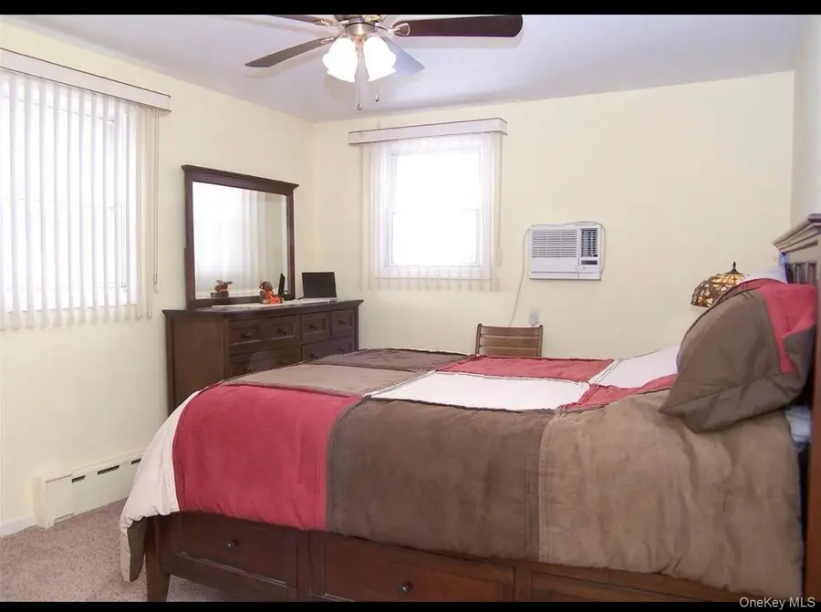 9 Inwood Avenue, Selden, NY 11784 - #2