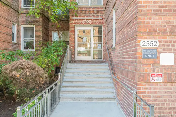 2552 E 7 Street #1H, Brooklyn, NY 11235