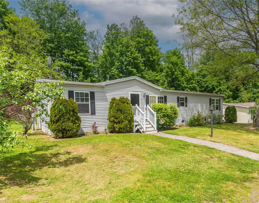209 Wood Hollow Road, Hopewell Junction, NY 12533 - #2