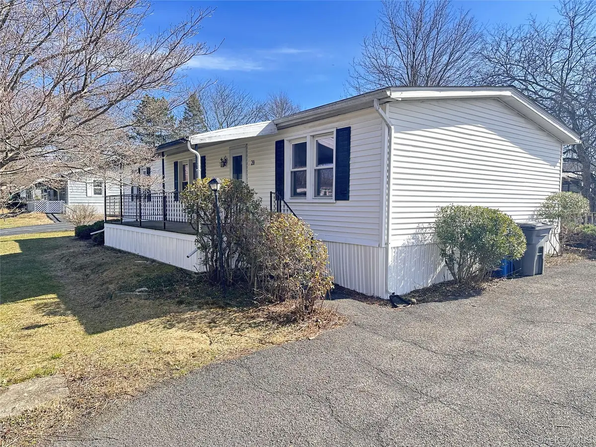 21 Mele Lane, New Paltz, NY 12561 - #1