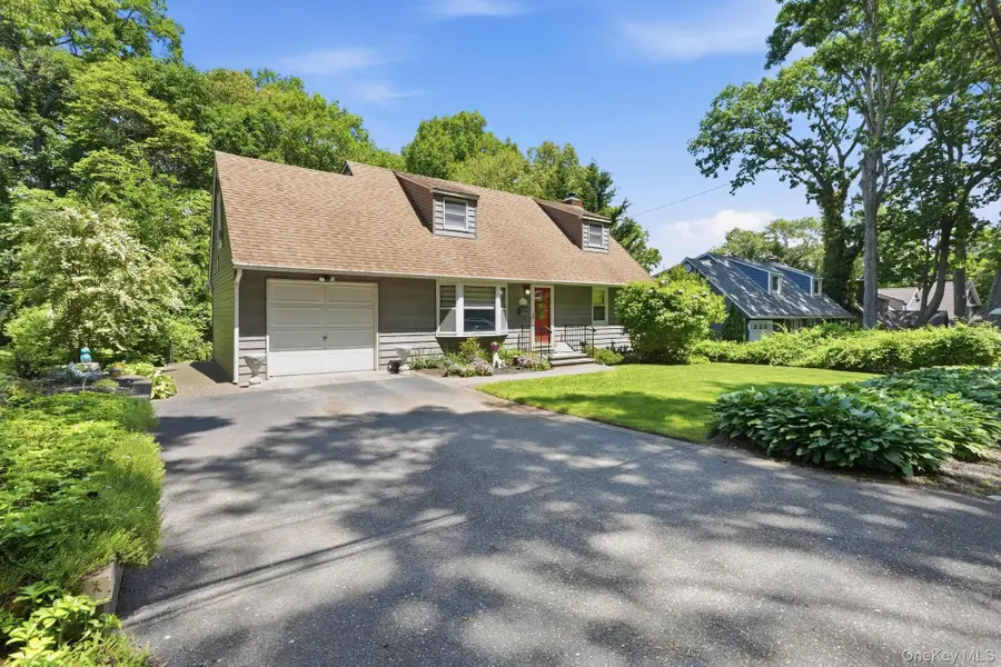 41 Semon Road, Huntington, NY 11743 - #3