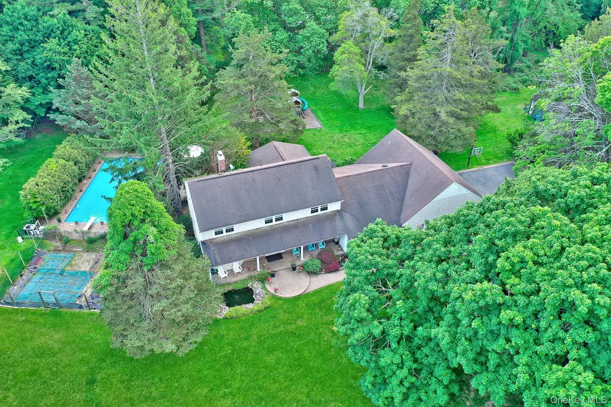 15 Stillwater Road, Nissequogue, NY 11780 - #1