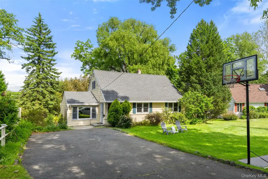 3 Jennifer Lane, Hartsdale, NY 10530 - #2