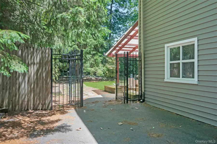 3 Shaw Lane, Hartsdale, NY 10530 - #3