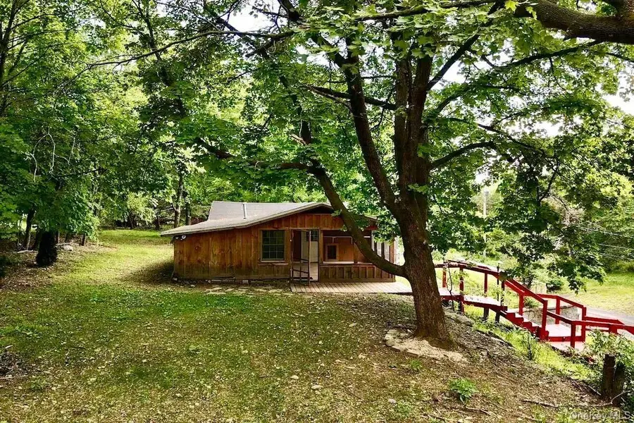 6 Woods Road, Rhinebeck, NY 12572 - #3