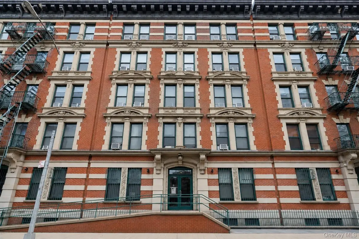 239 W 148th Street #3B, New York, NY 10039 - #1