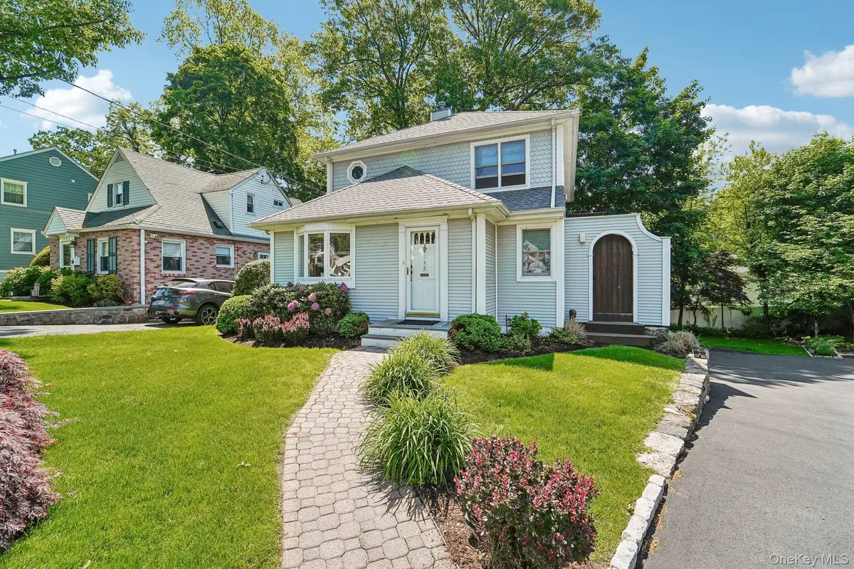 148 Seacord Road, New Rochelle, NY 10804 - #1