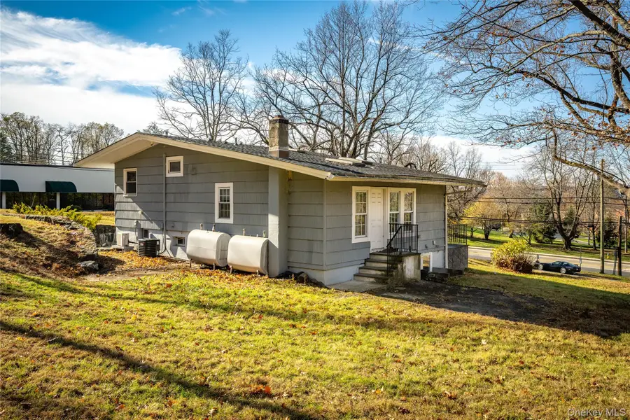 320 N Highland Avenue, Ossining, NY 10562 - #3