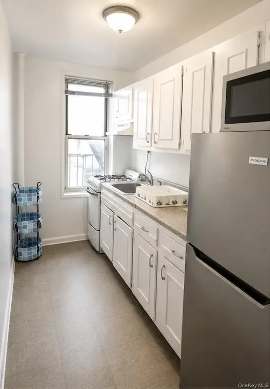 6725 Dartmouth Street #3M, Forest Hills, NY 11375 - #2