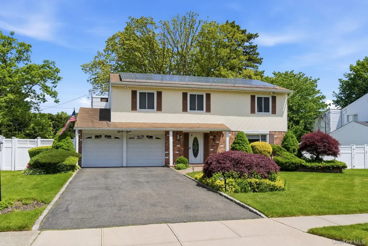 33 Roy Drive, Nesconset, NY 11767 - #1