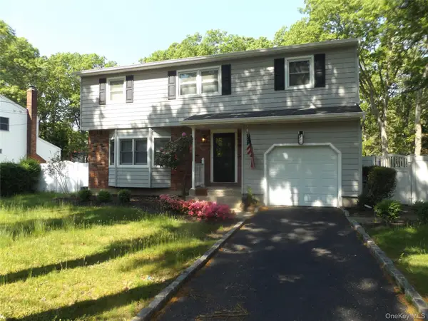 387 Mark Tree Road, Centereach, NY 11720
