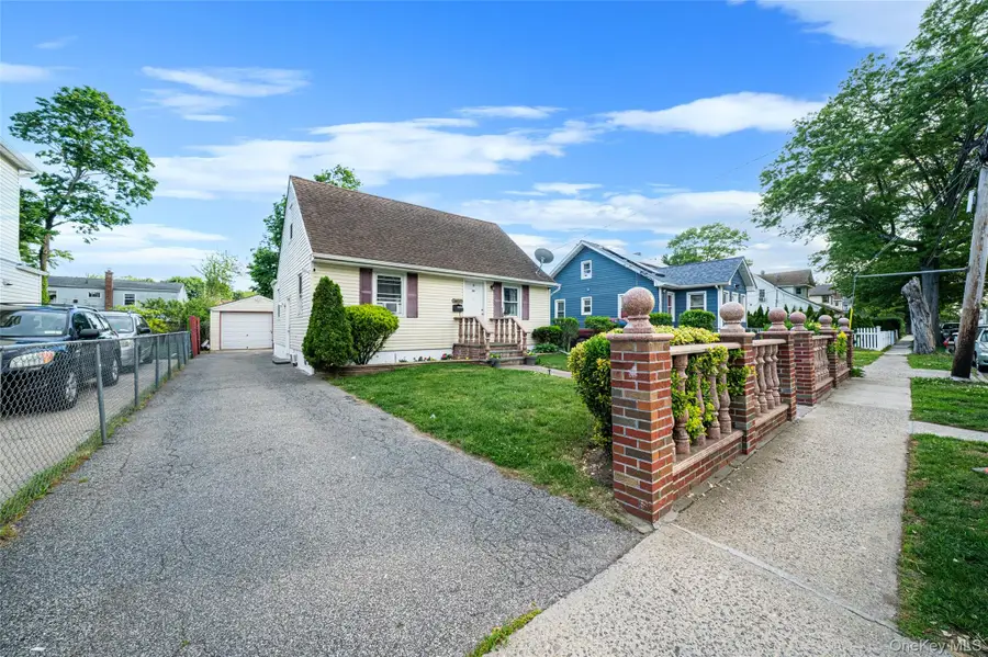 101 Woods Avenue, Roosevelt, NY 11575 - #2