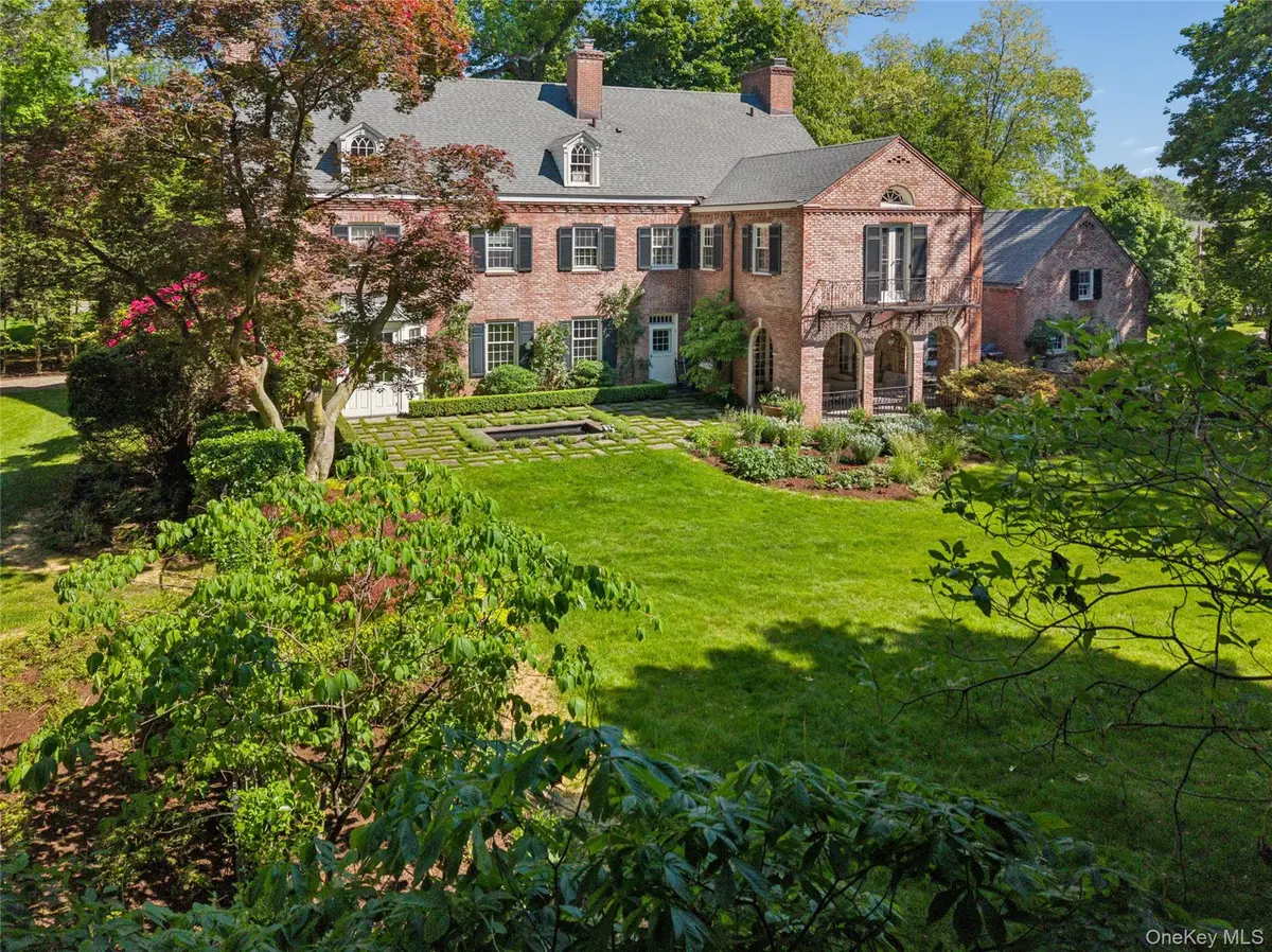 1384 Park Lane, Pelham, NY 10803 - #1