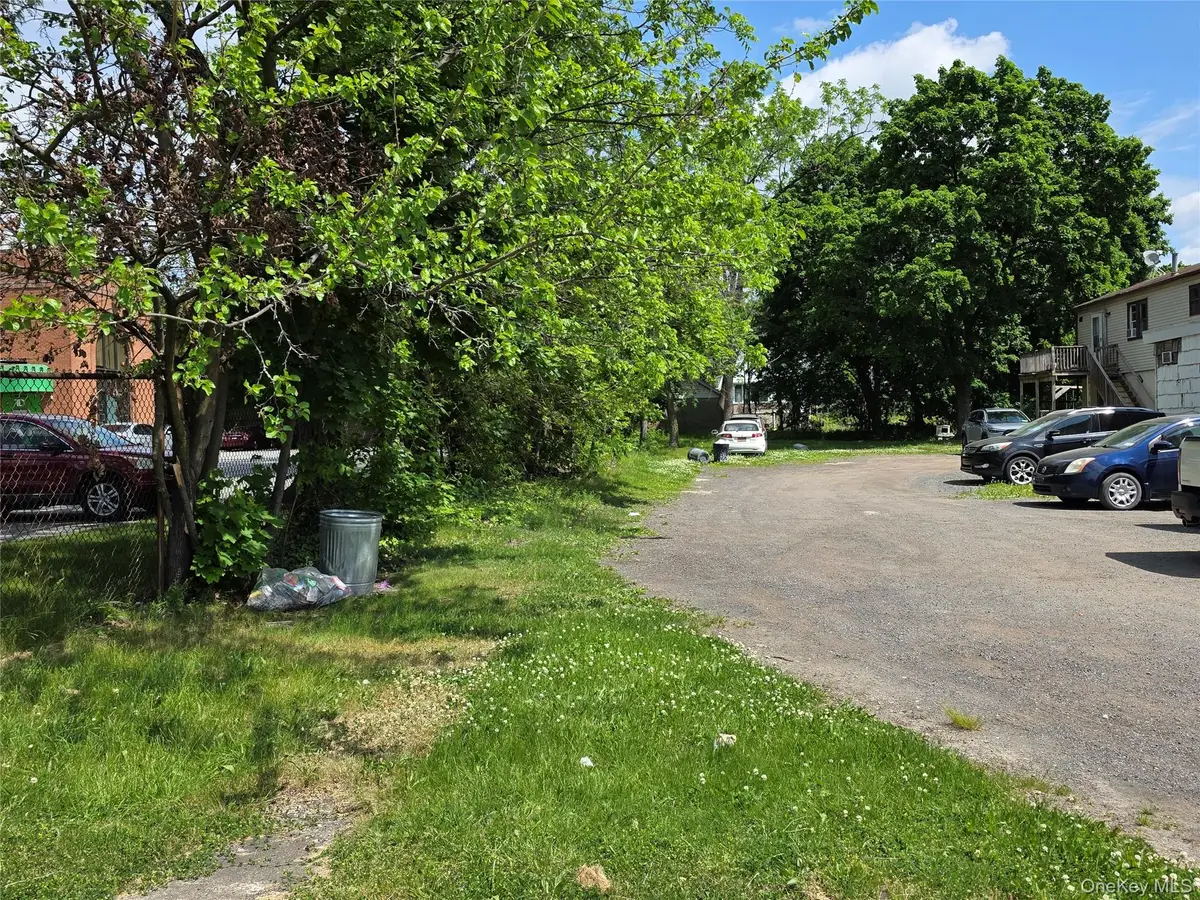 792 Broadway, Newburgh, NY 12550 - #1
