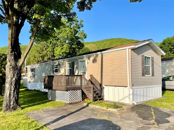 7 Treeline Circle, Cold Spring, NY 10516