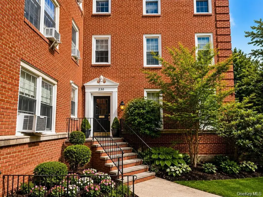 230 Central Avenue #3-I, Lawrence, NY 11559 - #2
