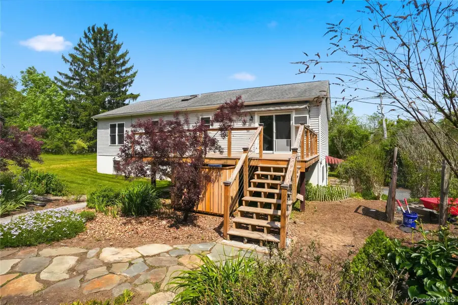 902 Albany Post Road, New Paltz, NY 12561 - #2