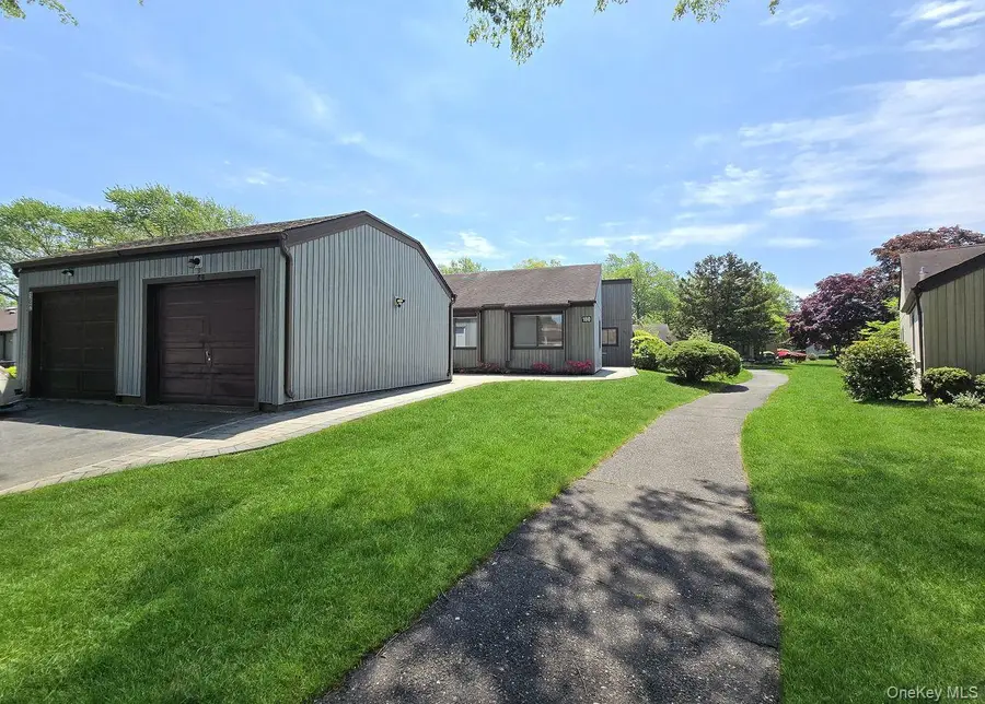 180 Strathmore Gate Drive, Stony Brook, NY 11790 - #3