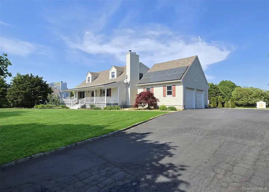 635 Farmveu Road, Mattituck, NY 11952 - #2