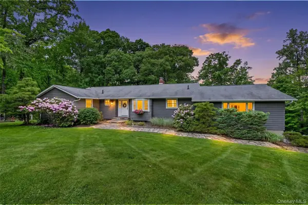 8 Mountain Brook Road, Cornwall, NY 12518