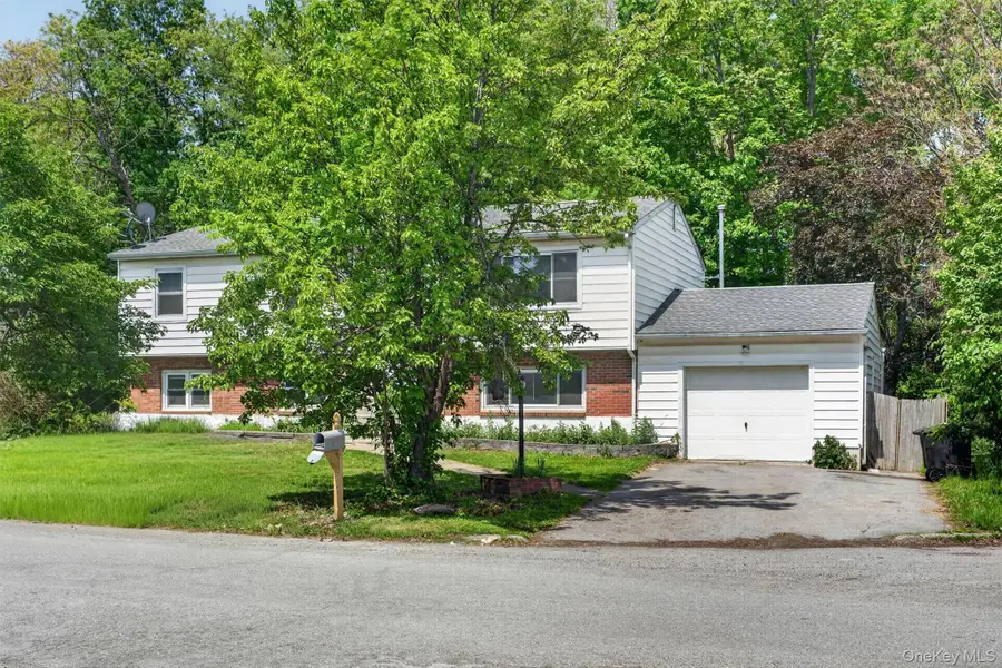 129 Vails Gate Heights Drive, New Windsor, NY 12553 - #3