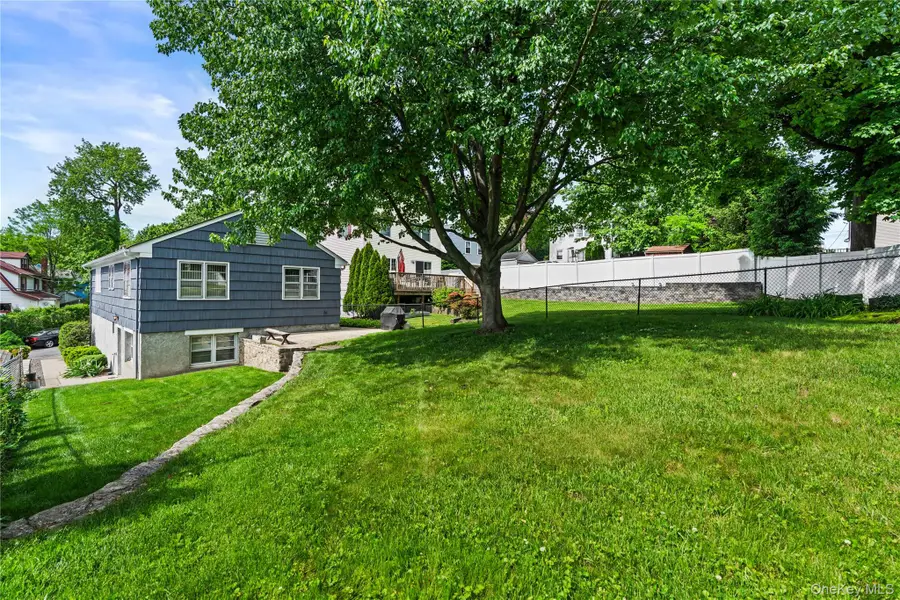 11 Dearborn Street, New Rochelle, NY 10801 - #2