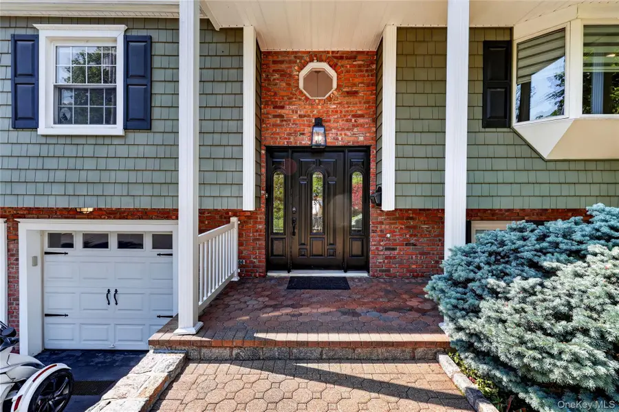 585 Bedford Road, Pleasantville, NY 10570 - #2