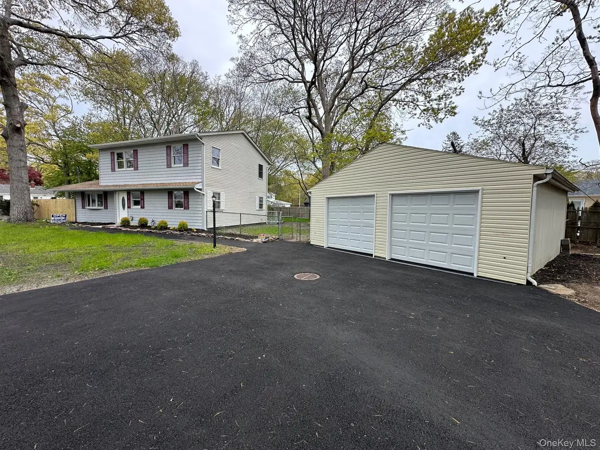 279 Beaver Drive, Mastic Beach, NY 11951 - #1