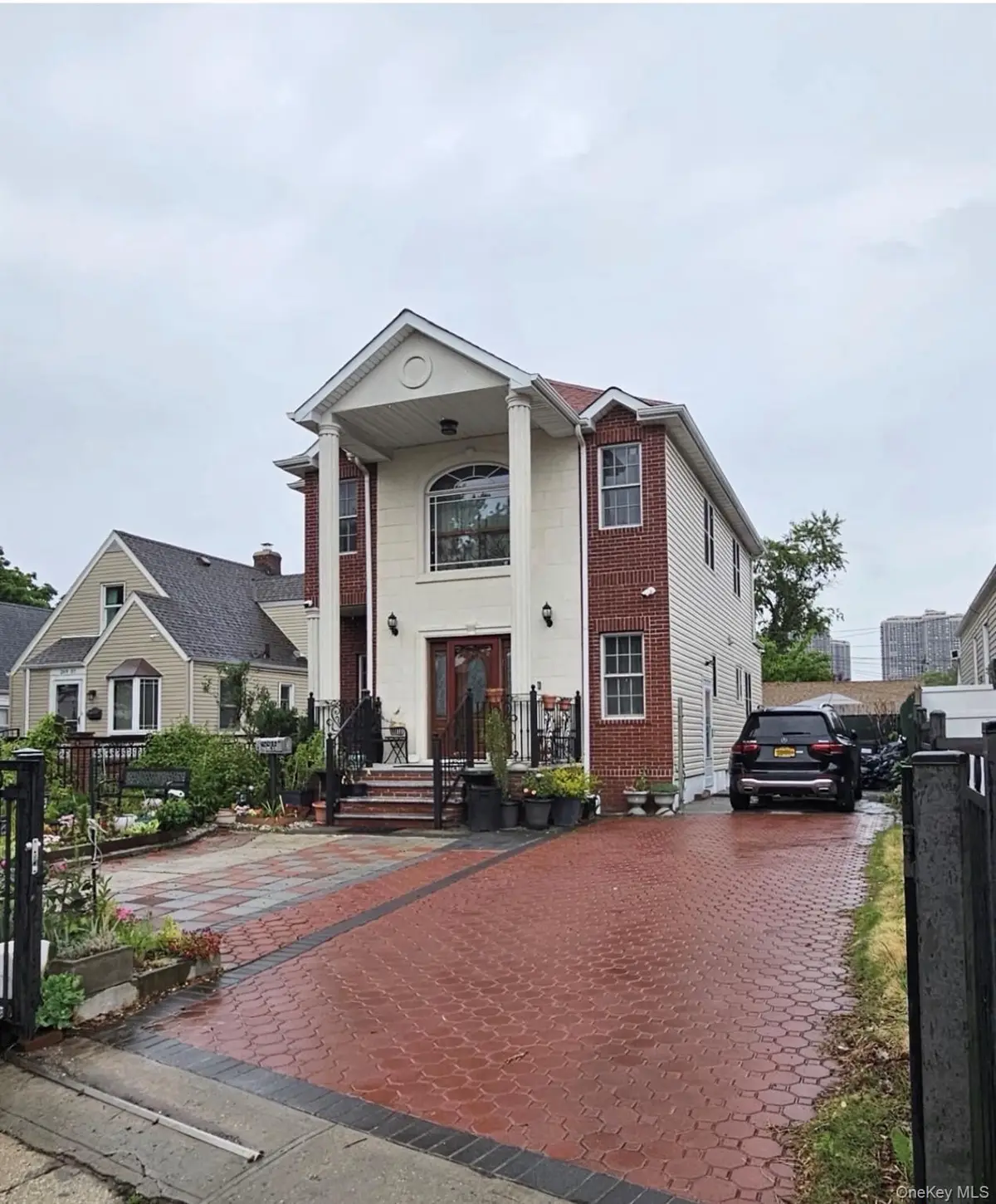 269-11 Union Tpke, New Hyde Park, NY 11040 - #1