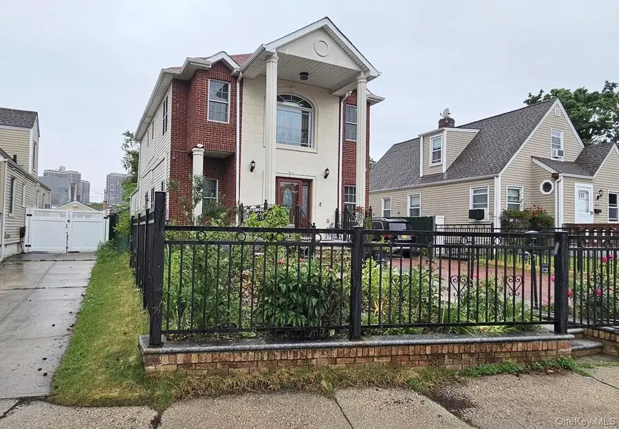 269-11 Union Tpke, New Hyde Park, NY 11040 - #2
