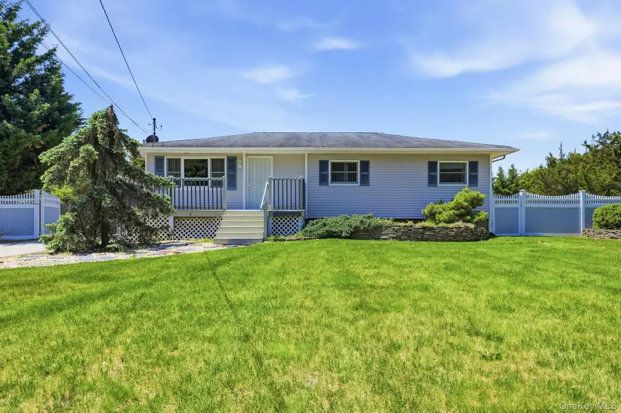 1072 Connetquot Avenue, Central Islip, NY 11722 - #3