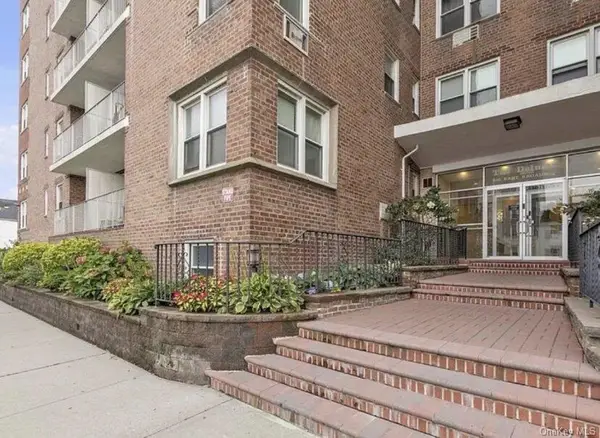 210 E Broadway #6J, Long Beach, NY 11561