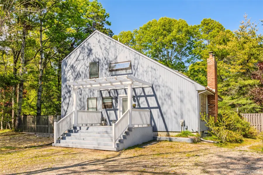 37 Blue Jay Way, East Hampton, NY 11937 - #3