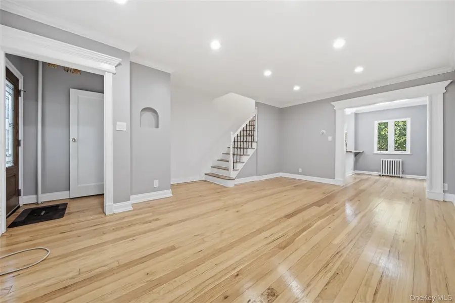 157-49 9th Avenue, Whitestone, NY 11357 - #3
