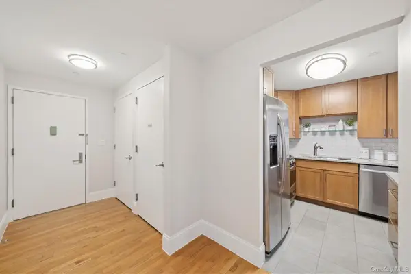116-11 Curzon Road #5B, Kew Gardens, NY 11418