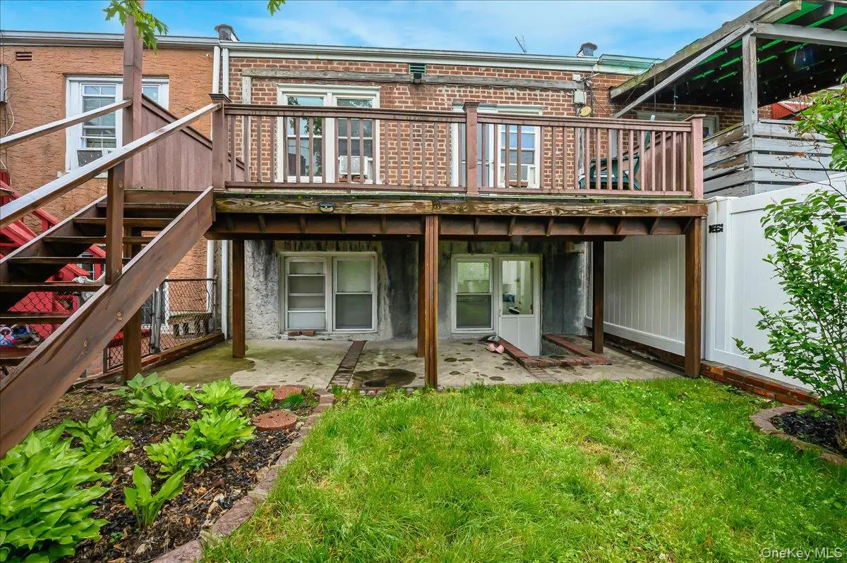 8458 Little Neck Parkway, Floral Park, NY 11001 - #1
