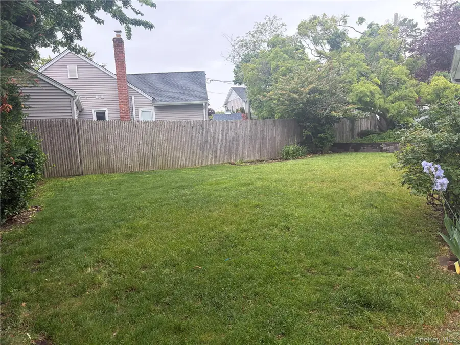 3737 Maxwell Drive, Wantagh, NY 11793 - #2