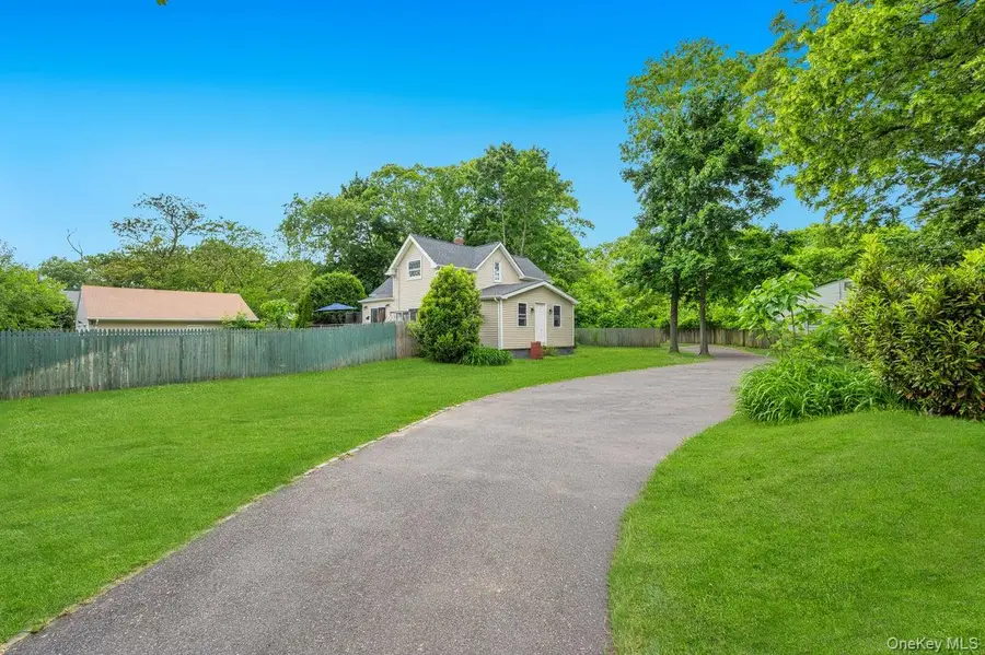 2506 Pond Road, Ronkonkoma, NY 11779 - #3