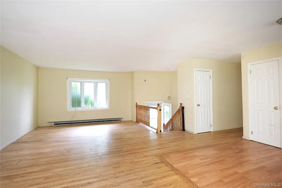 17 Roosevelt Road, Hyde Park, NY 12538 - #3