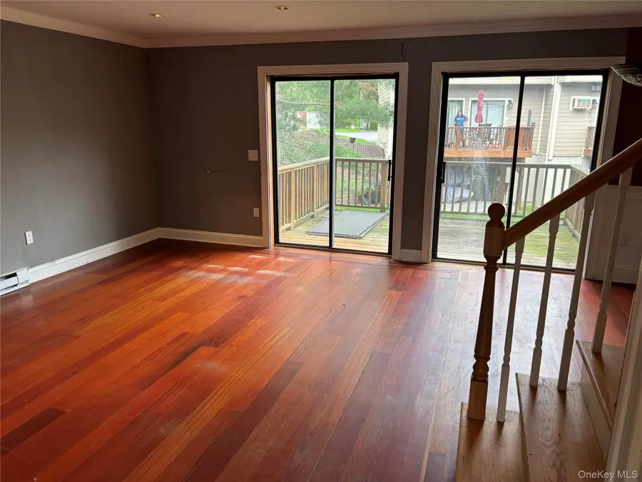 5202 Chelsea Cove N, Hopewell Junction, NY 12533 - #3