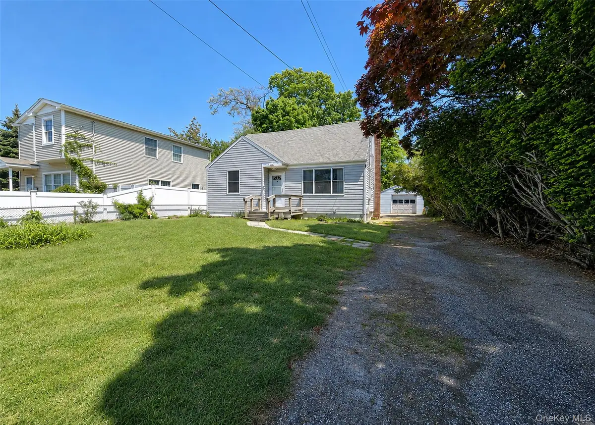 23 Robbins Avenue, Islip, NY 11751 - #1