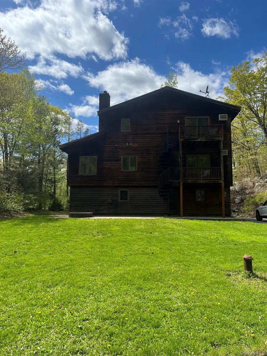 82 Indian Lake Road, Putnam Valley, NY 10579 - #3