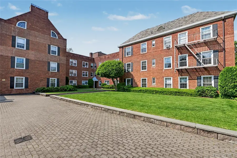 1815 Palmer Avenue #2L, Larchmont, NY 10538 - #3