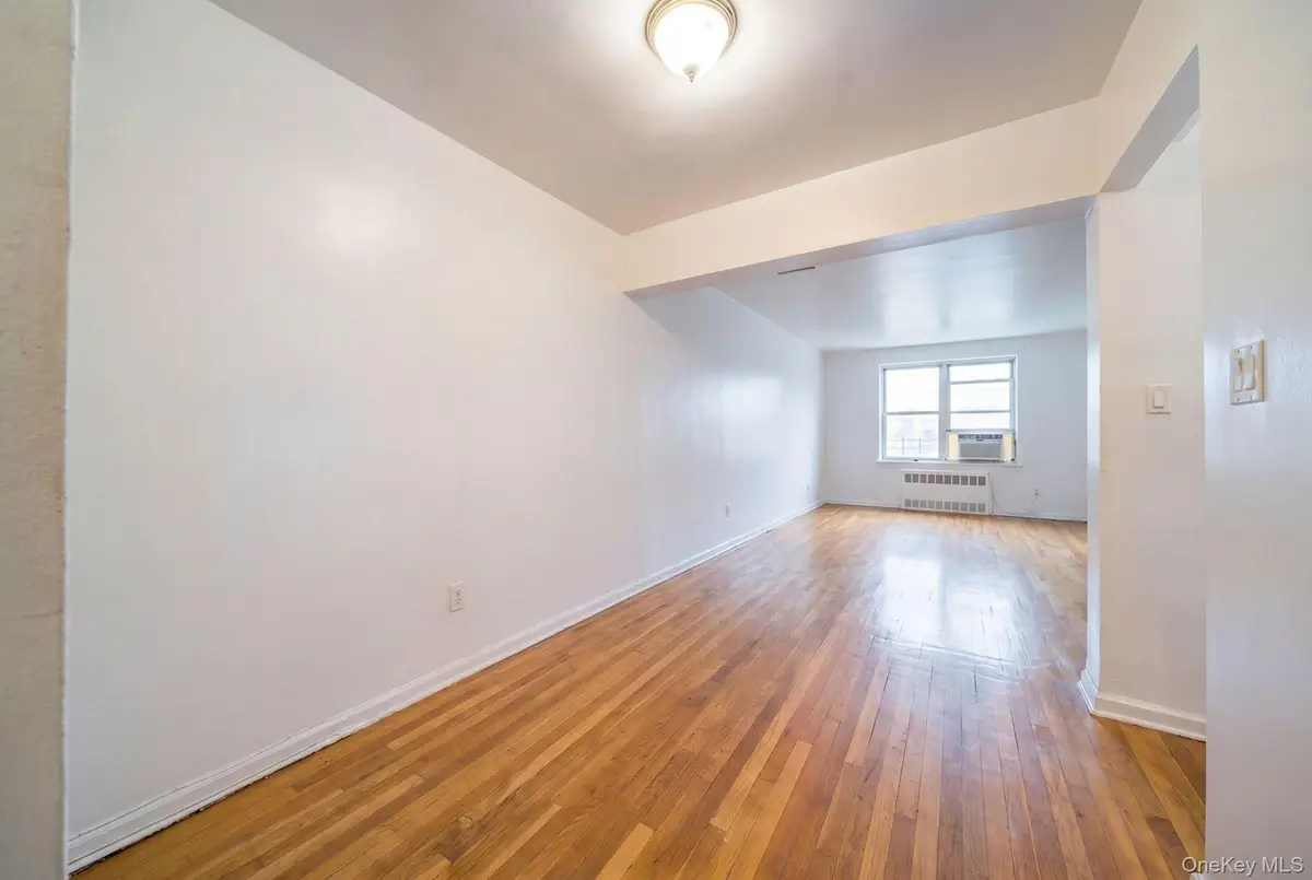 84-01 Main Street #618, Briarwood, NY 11435 - #1